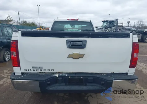 2008 Chevrolet Silverado 1500 Work Truck z USA, uszkodzony, nr VIN 1GCEC14X78Z175850